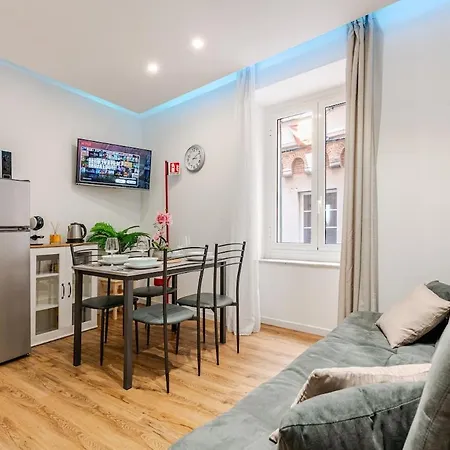 Stazione-2 Bedroom-10' Aquarium * Genova